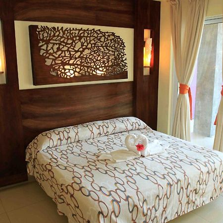 Villas Dulce Suenos 瓜亚比托斯 外观 照片