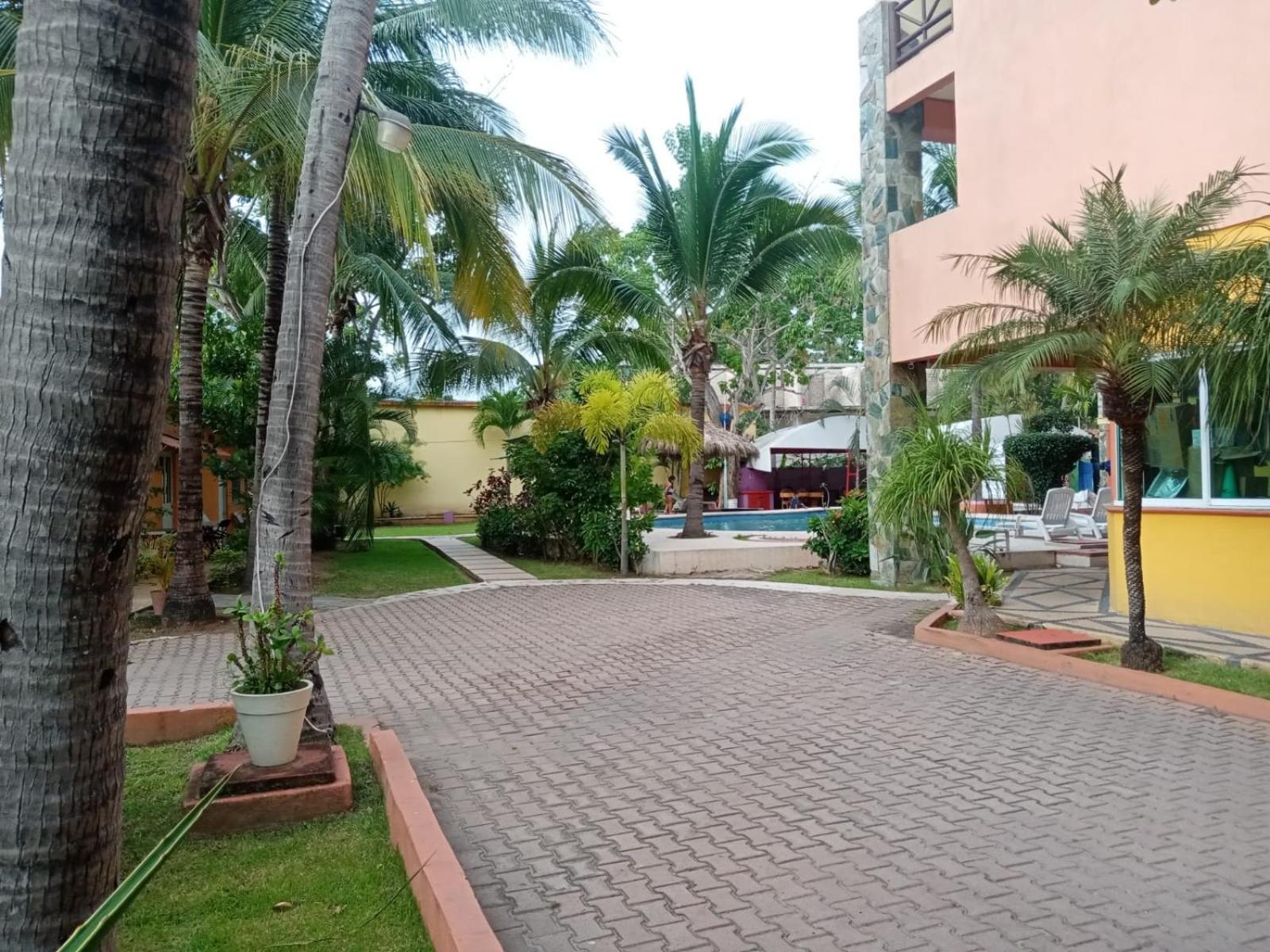 Villas Dulce Suenos 瓜亚比托斯 外观 照片