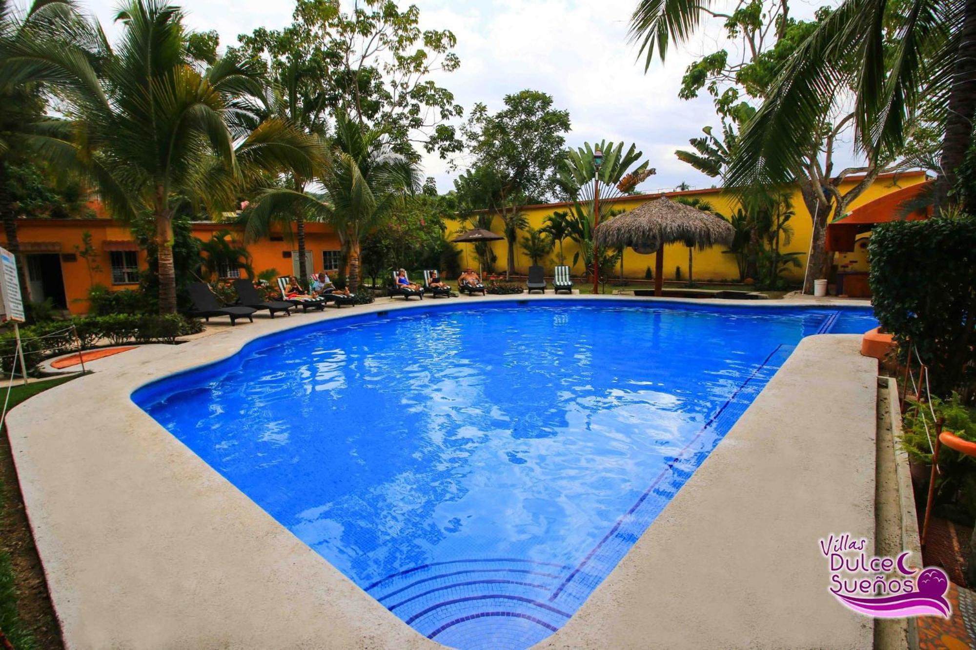 Villas Dulce Suenos 瓜亚比托斯 外观 照片