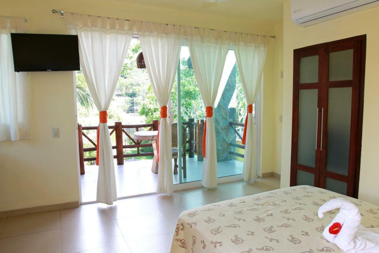 Villas Dulce Suenos 瓜亚比托斯 外观 照片